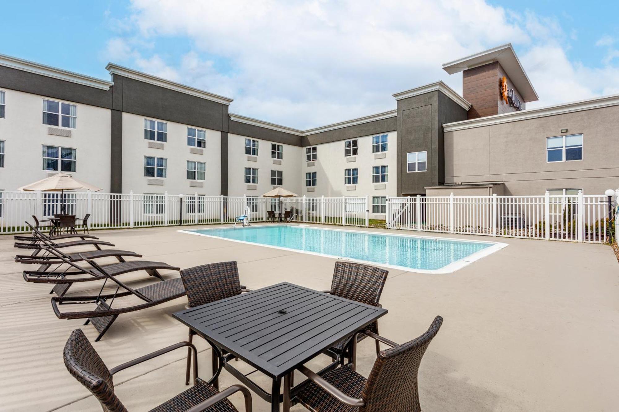 La Quinta By Wyndham Lexington Park - Patuxent 3* California