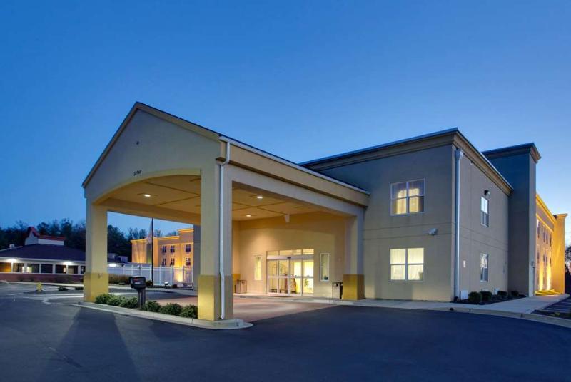 La Quinta By Wyndham Lexington Park - Patuxent Hotel 3*